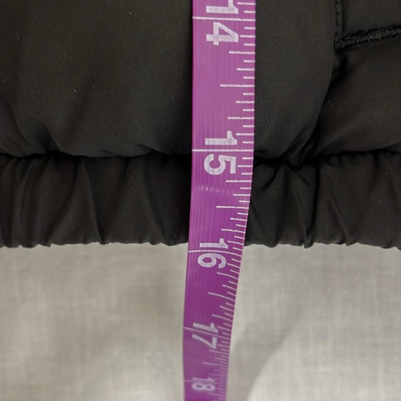 NEW Nike Boys’ Puffer !!! - Picture 6 of 6